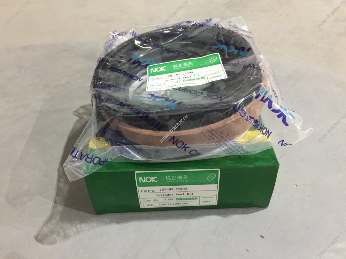 707-99-72300:Ремкомплект гидроцилиндра рукояти